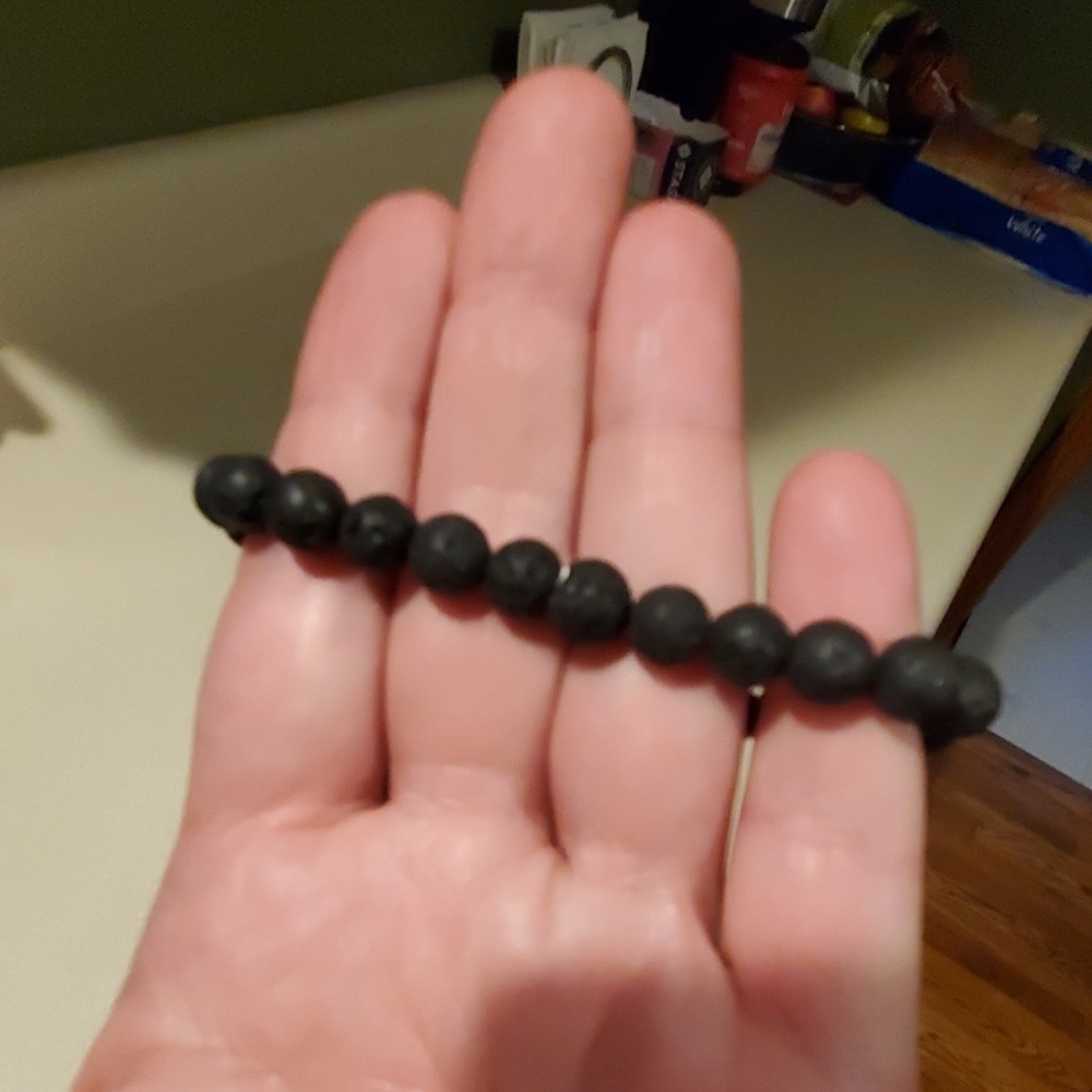 *New* Lava stone/shakra bracelet on stretchy cord - Picture 3 of 5